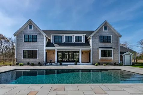 69 Division Road Edgartown MA 02539