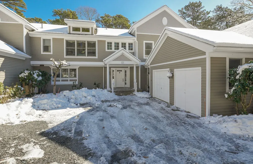 208 Sandpiper Lane Vineyard Haven MA 02568