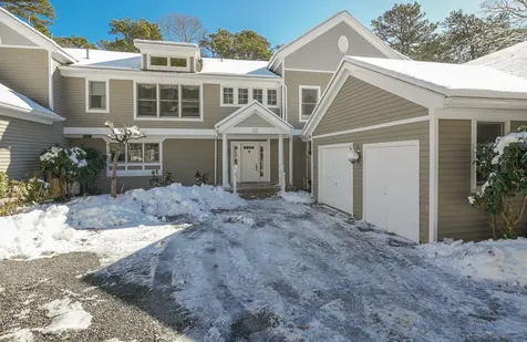 208 Sandpiper Lane Vineyard Haven MA 02568