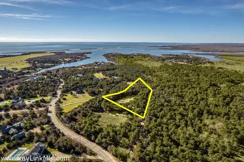 9 Turkeyland Cove Road Edgartown MA 02539