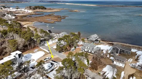24 The Boulevard Edgartown MA 02539