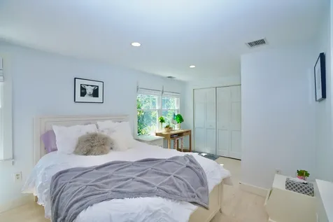 25 Beetle Swamp Road Edgartown MA 02539