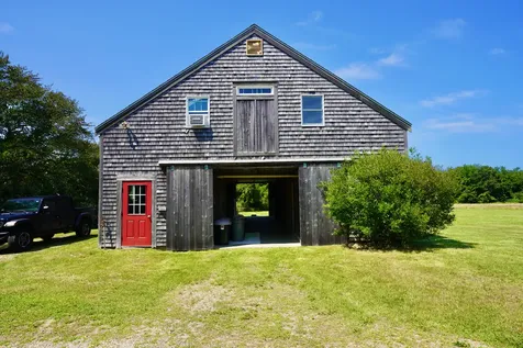 25 Beetle Swamp Road Edgartown MA 02539