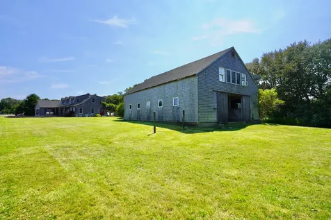 25 Beetle Swamp Road Edgartown MA 02539