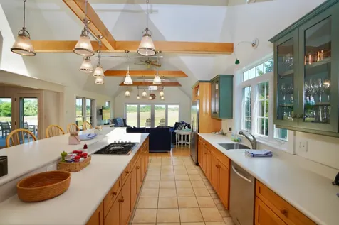 25 Beetle Swamp Road Edgartown MA 02539
