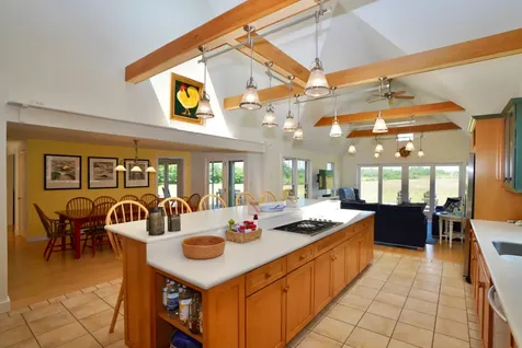25 Beetle Swamp Road Edgartown MA 02539