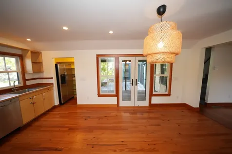 31 Winthrop Avenue Oak Bluffs MA 02557