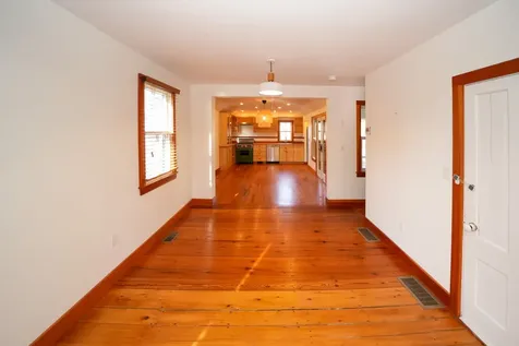 31 Winthrop Avenue Oak Bluffs MA 02557