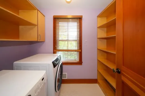 31 Winthrop Avenue Oak Bluffs MA 02557