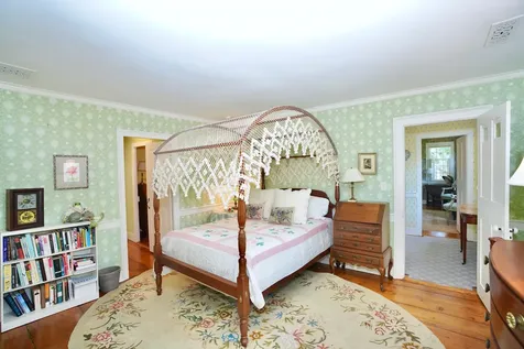 62 South Water Street Edgartown MA 02539