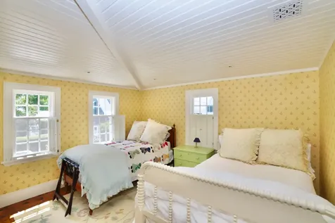 62 South Water Street Edgartown MA 02539