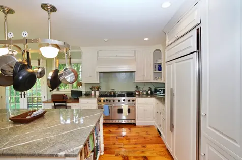 62 South Water Street Edgartown MA 02539