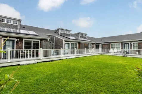 One Mariners Landing Edgartown MA 02539