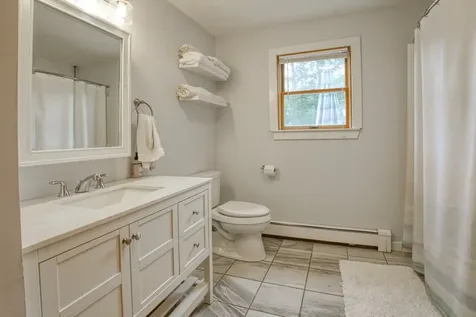 33 Menahan Street Oak Bluffs MA 02557