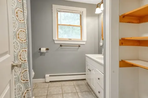 33 Menahan Street Oak Bluffs MA 02557