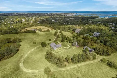 30 Mill Hill Road Edgartown MA 02539