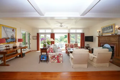 5 Armstrong Lane Edgartown MA 02539