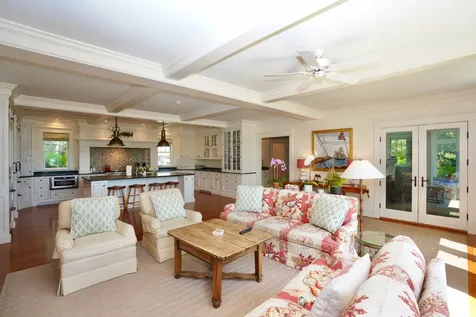 5 Armstrong Lane Edgartown MA 02539