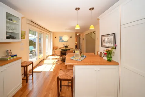 21 Brushy Lane Edgartown MA 02539