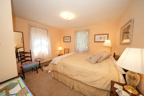 21 Brushy Lane Edgartown MA 02539