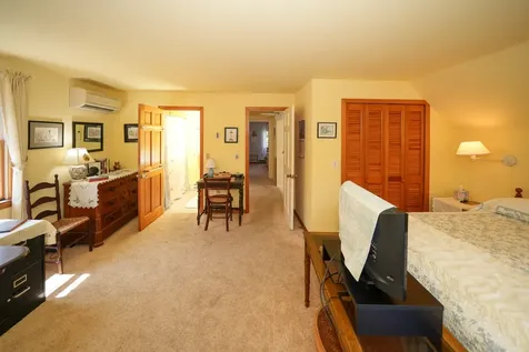 21 Brushy Lane Edgartown MA 02539