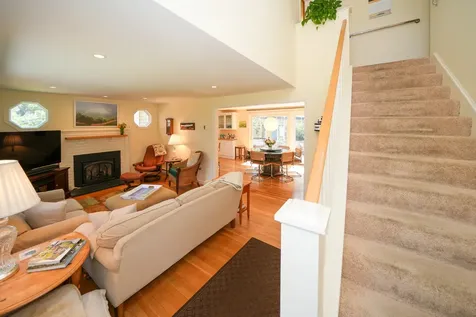 21 Brushy Lane Edgartown MA 02539