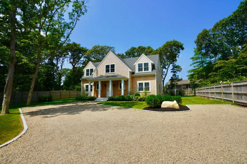 5 Ogden Lane Edgartown MA 02539