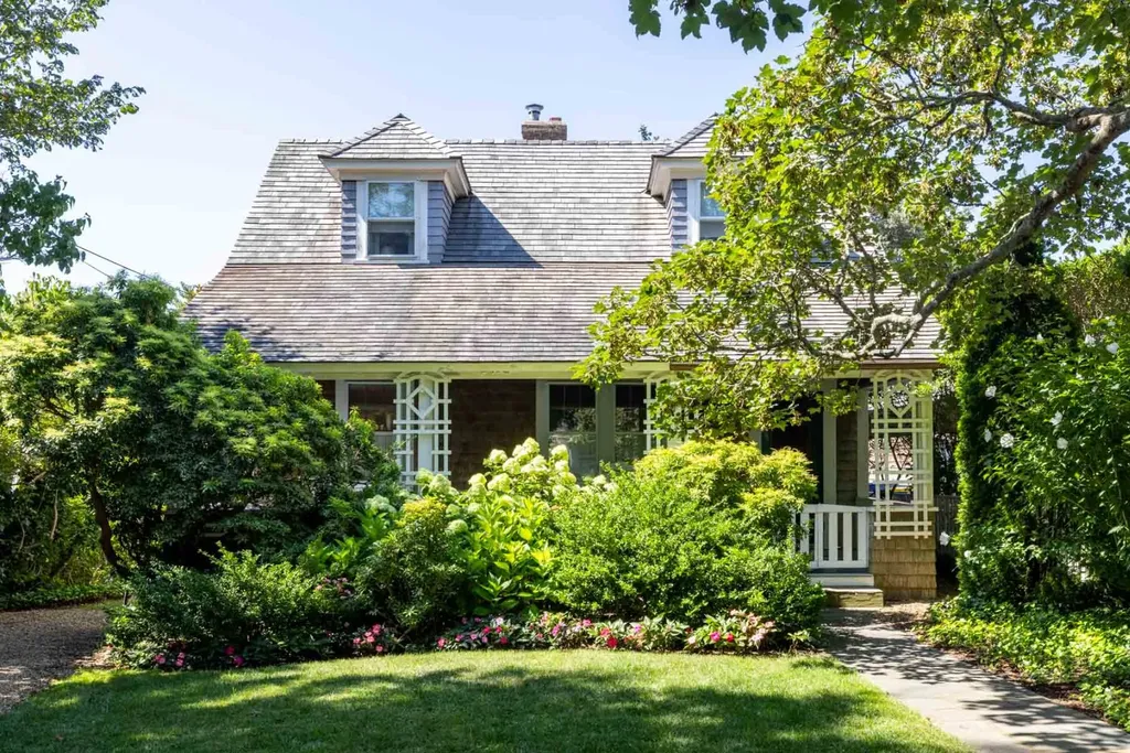 10 High Street Edgartown MA 02539