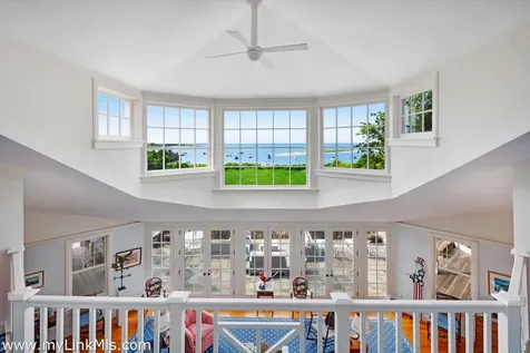 8 Tuthill Lane And 27 Braleys Way Edgartown MA 02539
