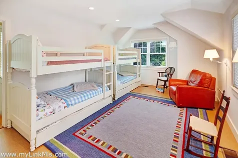 8 Tuthill Lane And 27 Braleys Way Edgartown MA 02539