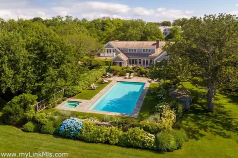 8 Tuthill Lane And 27 Braleys Way Edgartown MA 02539