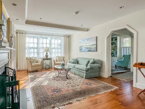 109 School Street Edgartown MA 02539