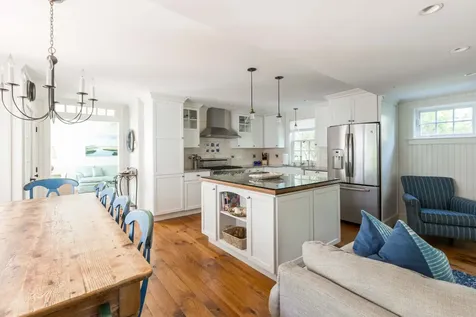 109 School Street Edgartown MA 02539