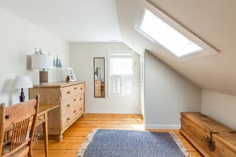 109 School Street Edgartown MA 02539