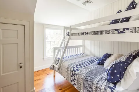 109 School Street Edgartown MA 02539