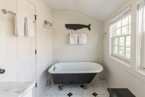 109 School Street Edgartown MA 02539