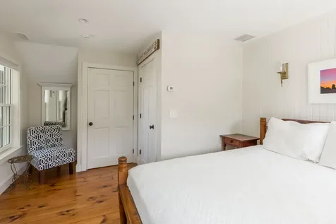 109 School Street Edgartown MA 02539