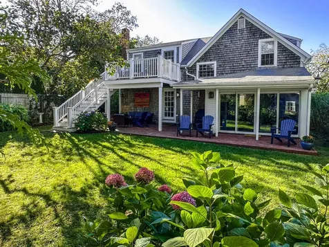 109 School Street Edgartown MA 02539