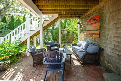 109 School Street Edgartown MA 02539