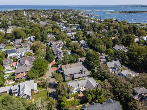 109 School Street Edgartown MA 02539