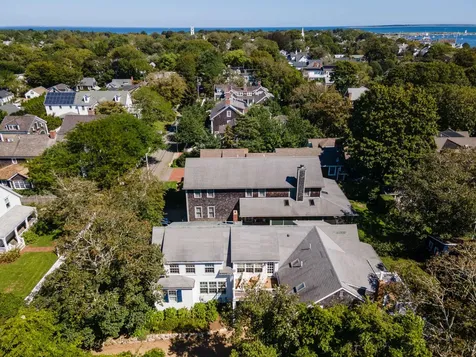 109 School Street Edgartown MA 02539