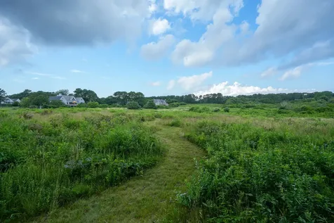 36-R Pulpit Rock Road Oak Bluffs MA 02557
