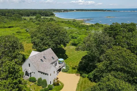 36-R Pulpit Rock Road Oak Bluffs MA 02557