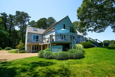 36-R Pulpit Rock Road Oak Bluffs MA 02557