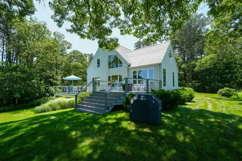 36-R Pulpit Rock Road Oak Bluffs MA 02557