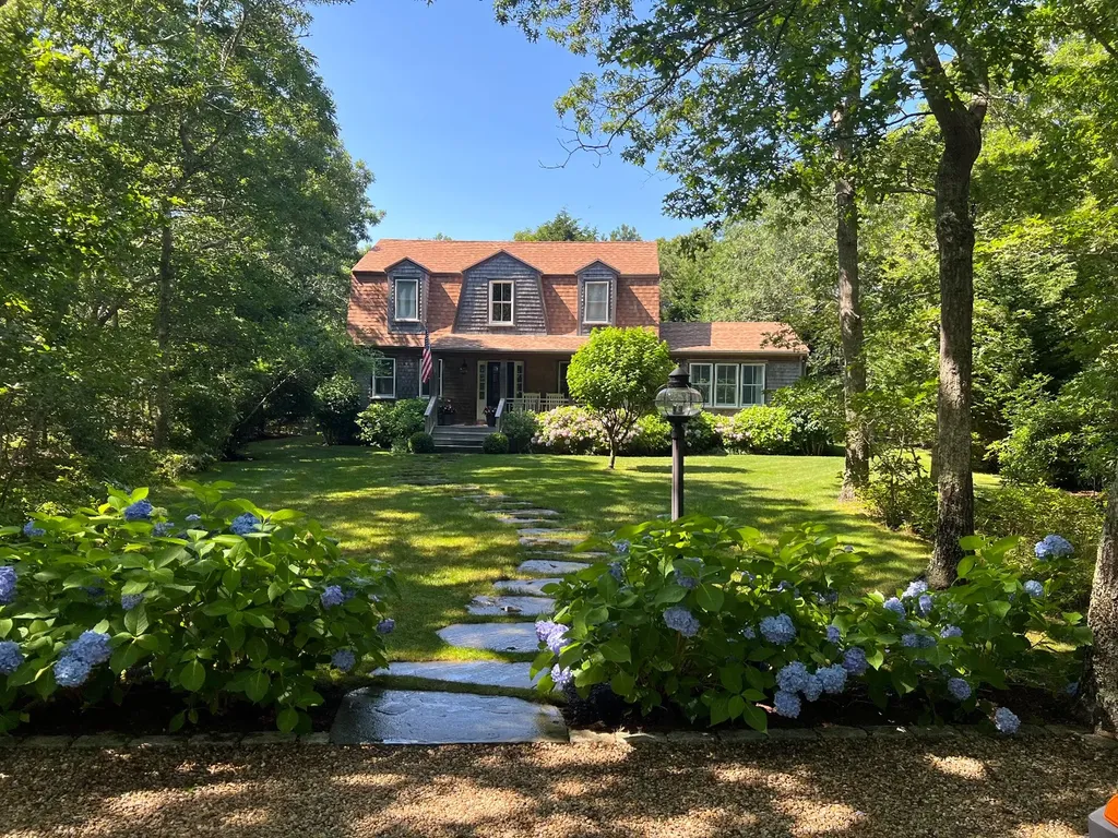 55 Old Purchase Road Edgartown MA 02539