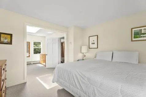 391 Barnes Road Oak Bluffs MA 02557