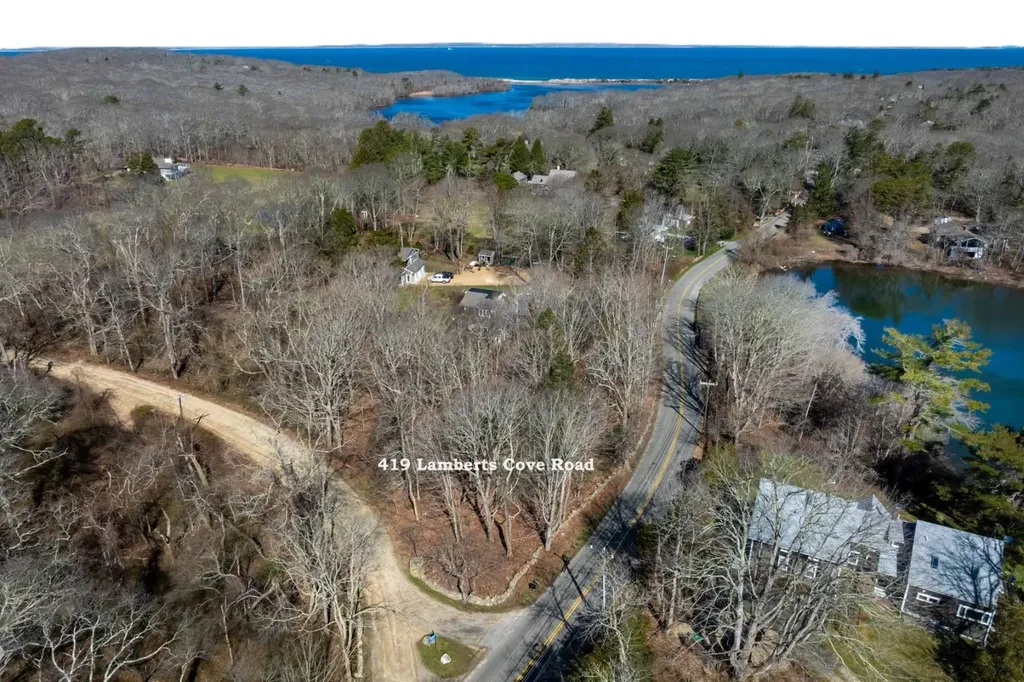 419 Lamberts Cove Road West Tisbury MA 02575