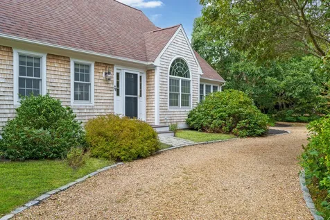 24 Pulpit Lane Edgartown MA 02539