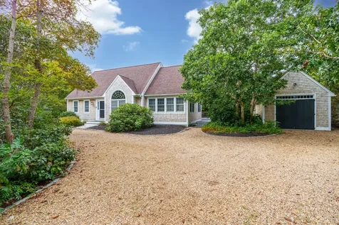 24 Pulpit Lane Edgartown MA 02539